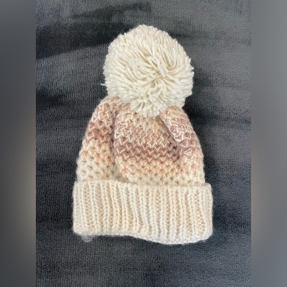 LC Lauren Conrad Beanie